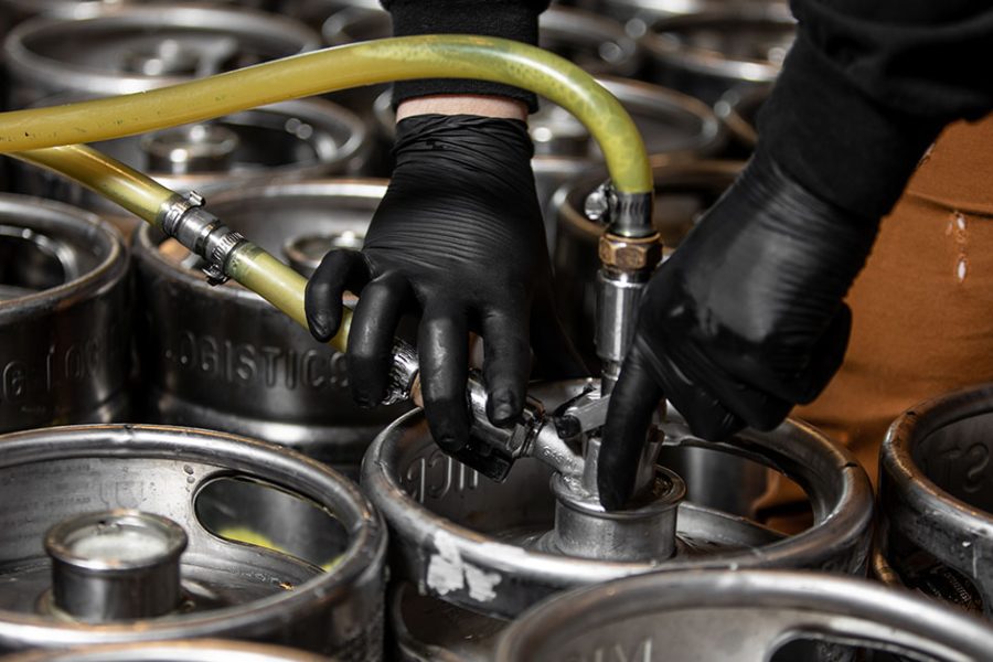hooking up beer kegs x