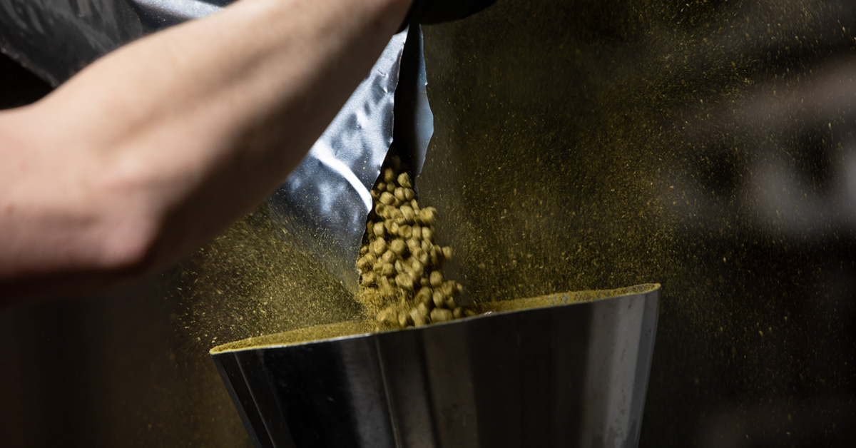 pouring hops x